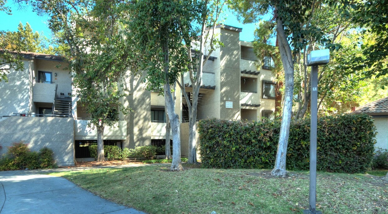 880 E Fremont Ave Unit 304, Sunnyvale, CA 94087 Condo for Rent in