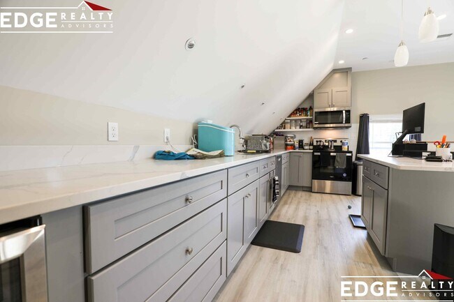 Foto del edificio - 125 Murdock St