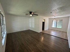 Building Photo - 146 Doolittle Dr