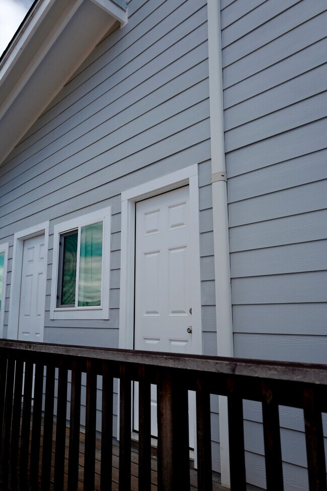 Foto del edificio - 1928 Waimano Home Rd