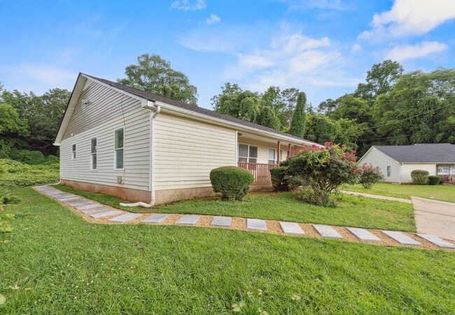 Building Photo - 7277 Ashton Ct