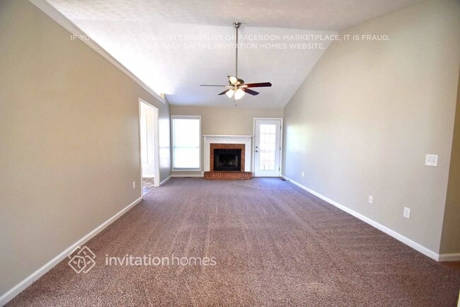 Foto del edificio - 3284 Shady Woods Cir