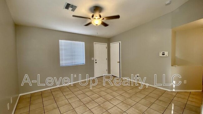 Foto del edificio - 1612 N Mohave Ave