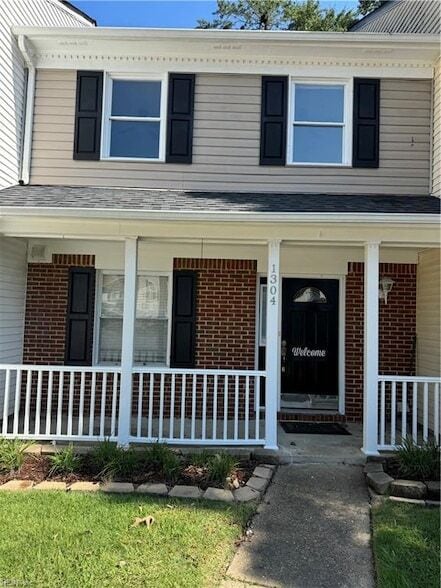 Building Photo - 1304 Gaineford Ct