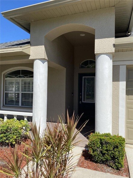 Building Photo - 16709 Fairbolt Way