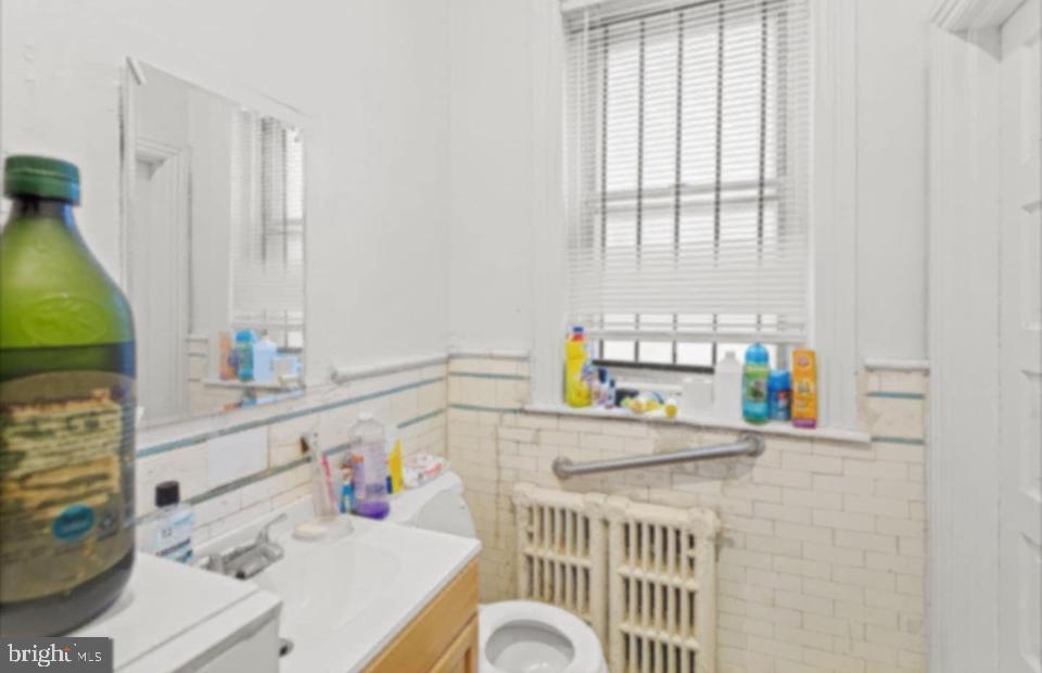 Primary Photo - 5411 Walnut St