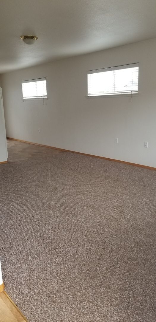 Foto del edificio - 1688 Sandpiper Ln