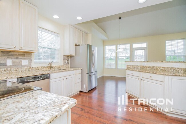 Building Photo - 771 Nelms Dr