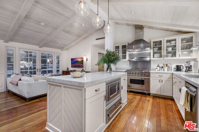 Foto del edificio - 163 Acari Dr