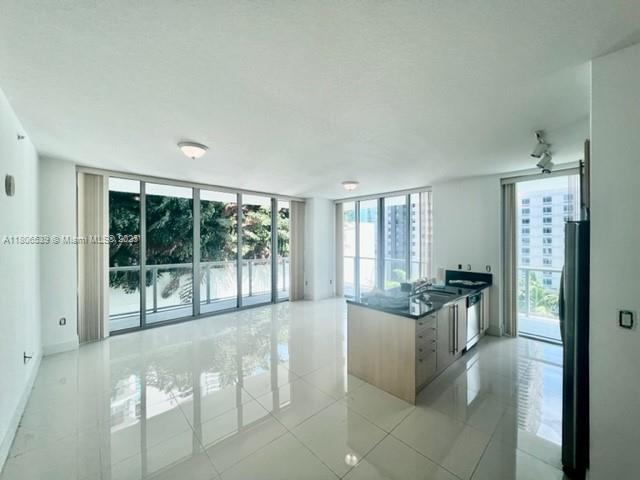 Foto principal - 1111 SW 1st Ave