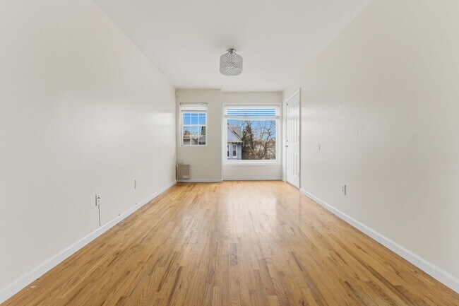Foto del edificio - 46 ARMSTRONG St
