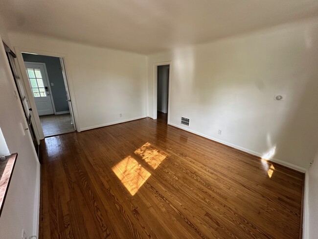 Foto del edificio - 178 Crescent Ave