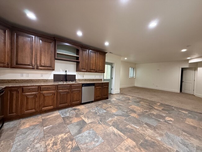 Building Photo - 1532 W 3500 N