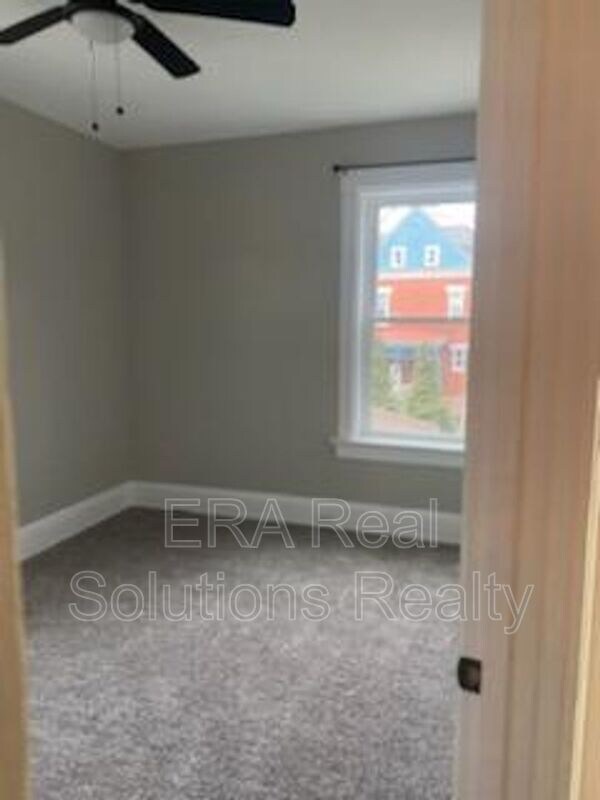 Foto del edificio - 4223 Cherry St