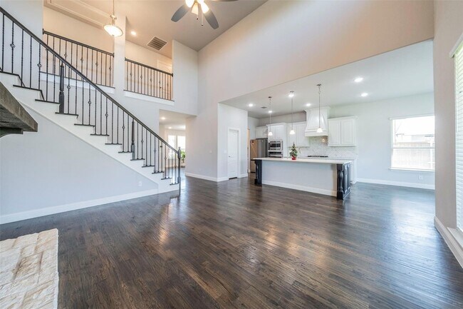 Foto del edificio - 9489 Autumn Glen Dr