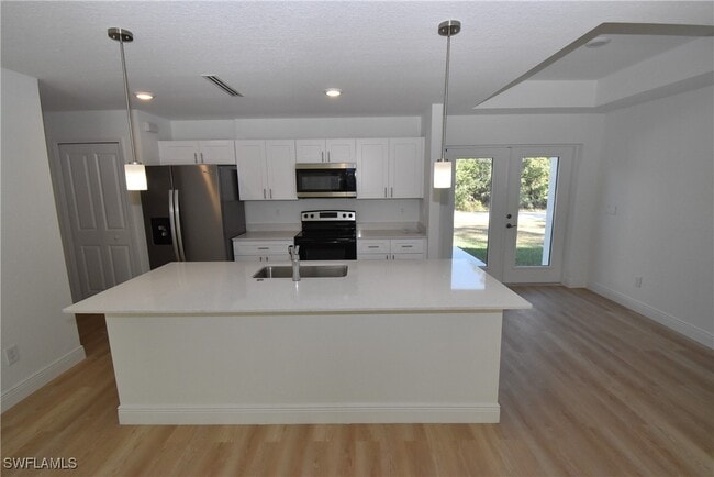 Building Photo - 5221 Mojave Ave