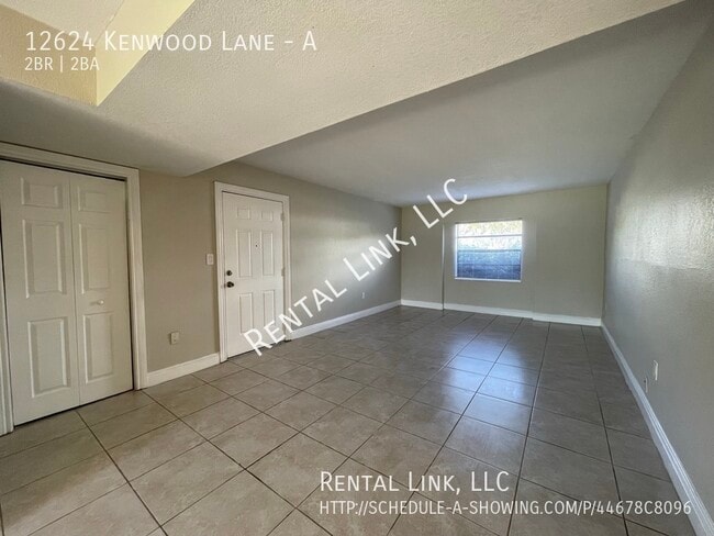 Building Photo - 12624 Kenwood Ln