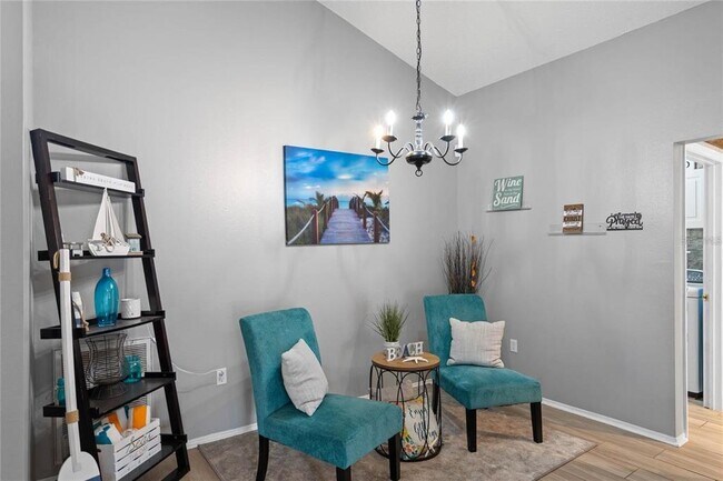 Foto del edificio - 541 Heather Glen Dr