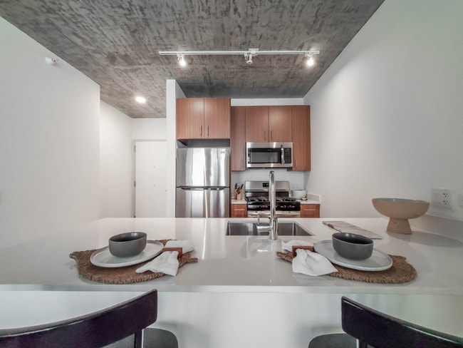 Photo - 1355 S Wabash Ave Apartment