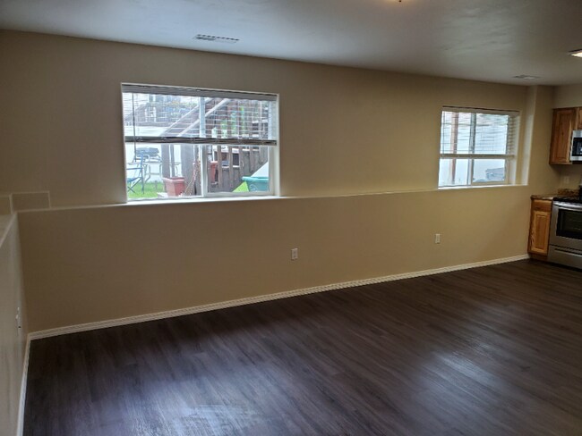 Building Photo - 18 Ford Way