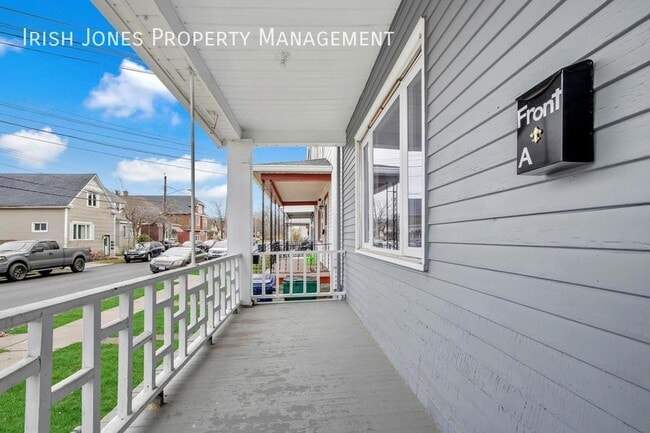 Foto del edificio - 56 Fredro St