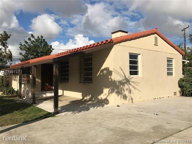Foto del edificio - 2 br, 1 bath House - 13 Northwest 22nd Avenue