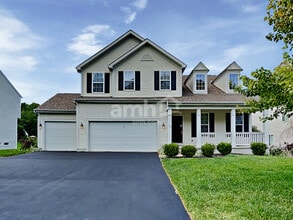 Building Photo - 532 Greenwood Loop Building Photo - 532 Greenwood Loop