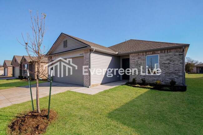 Building Photo - 4008 Becky Ln