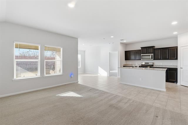 Foto del edificio - 3613 Ridgeway Ln