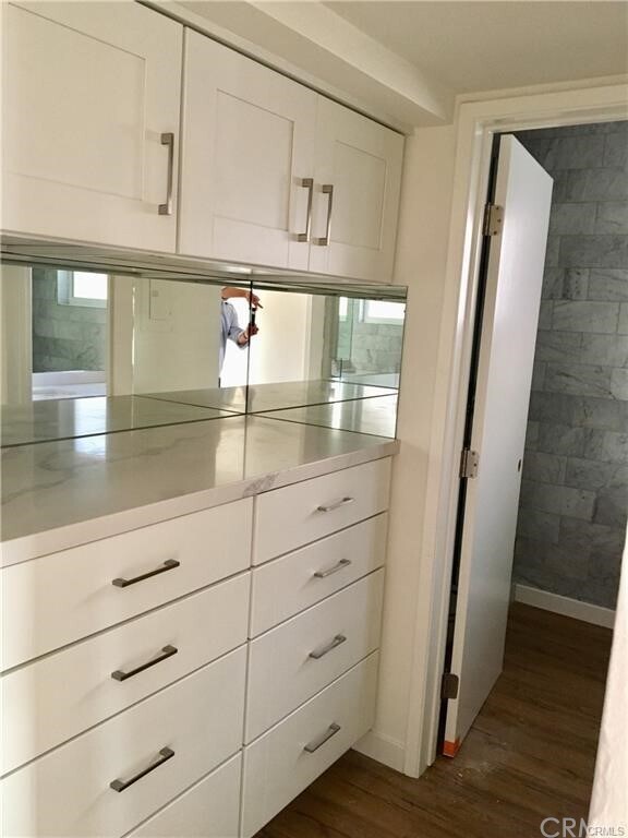 Foto del edificio - 432 Seaward Rd