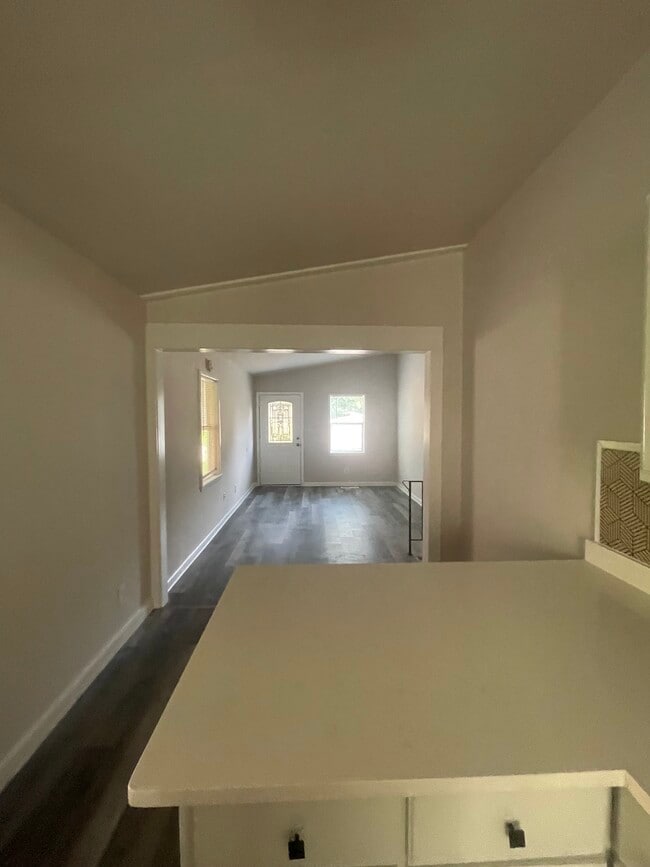 Building Photo - 1627 Mary George Ave NW