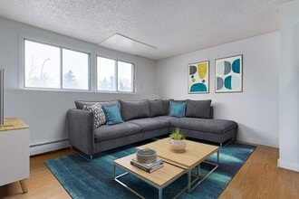 Building Photo - Princess Ann Apartments