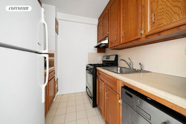 Foto del edificio - 201 E 37th St