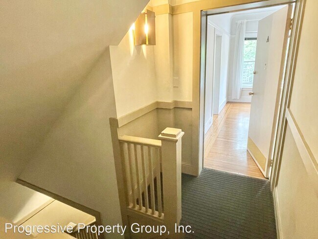 Building Photo - 1 br, 1 bath House - 1127 Cole Street Unit A
