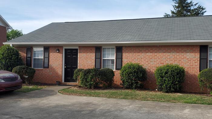 Building Photo - 148 Deer Pkwy