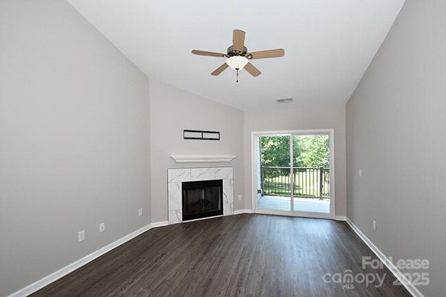 Building Photo - 18741 Nautical Dr