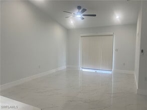 Building Photo - 2403 Dogwood Ave S