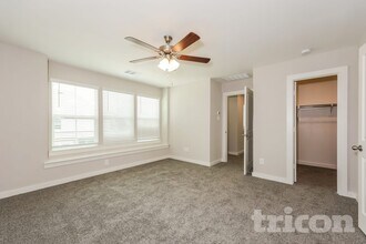 Interior Photo - Tricon Saginaw