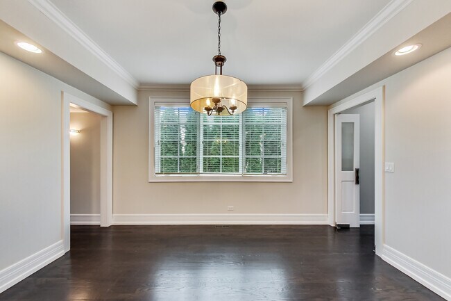 Foto del edificio - 300 Marion St