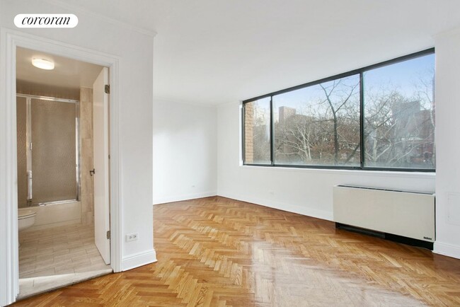 Foto del edificio - 386 Columbus Ave