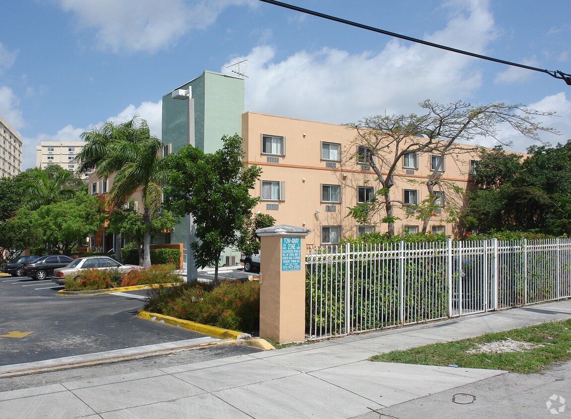 Foto del edificio - Rivermont House