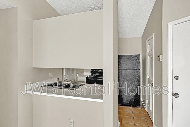Foto del edificio - 10977 Traci Lynn Dr