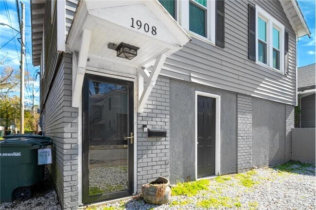 Foto del edificio - 1908 Paulsen St