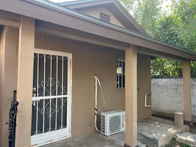 Building Photo - 1517 Garcia St