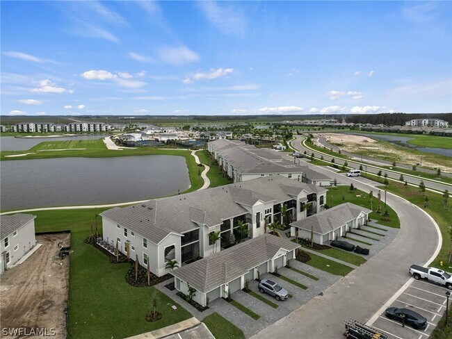 Foto del edificio - 5445 Double Eagle Cir