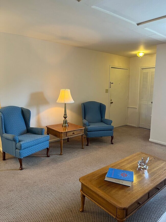 Foto del edificio - 3730 Fairfield Ave