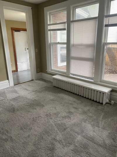 Foto del edificio - 437 W Walnut St