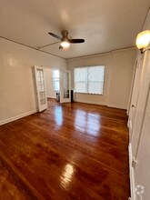 Building Photo - 1523 N McCadden Pl