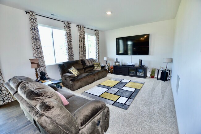 Building Photo - 3818 Doherty Ln