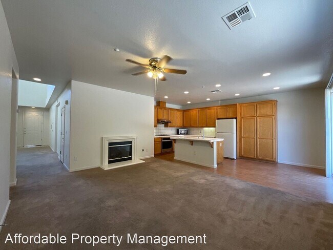 Building Photo - 4 br, 3 bath House - 119 Mahogany Lane